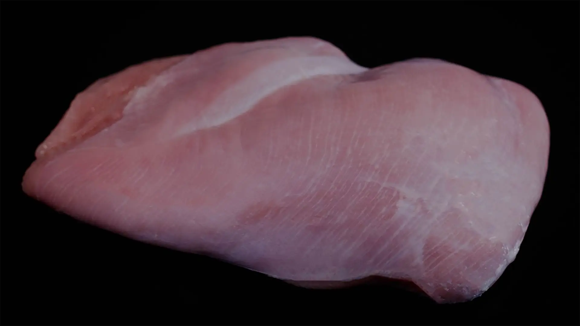 Frische Putenbrust in Spitzenqualität - Metzgerei Braidt Geflügel